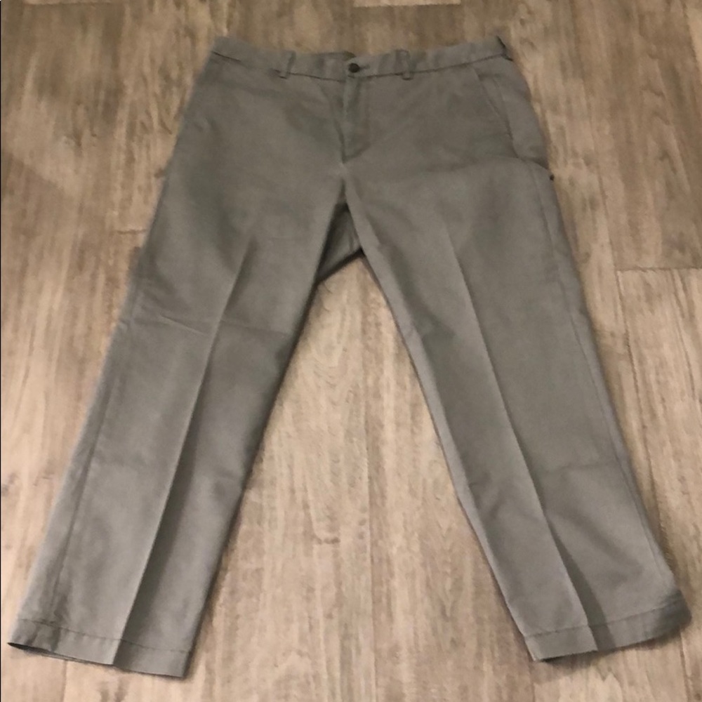 Roundtree & Yorke Gray Pants- size 38 x 30